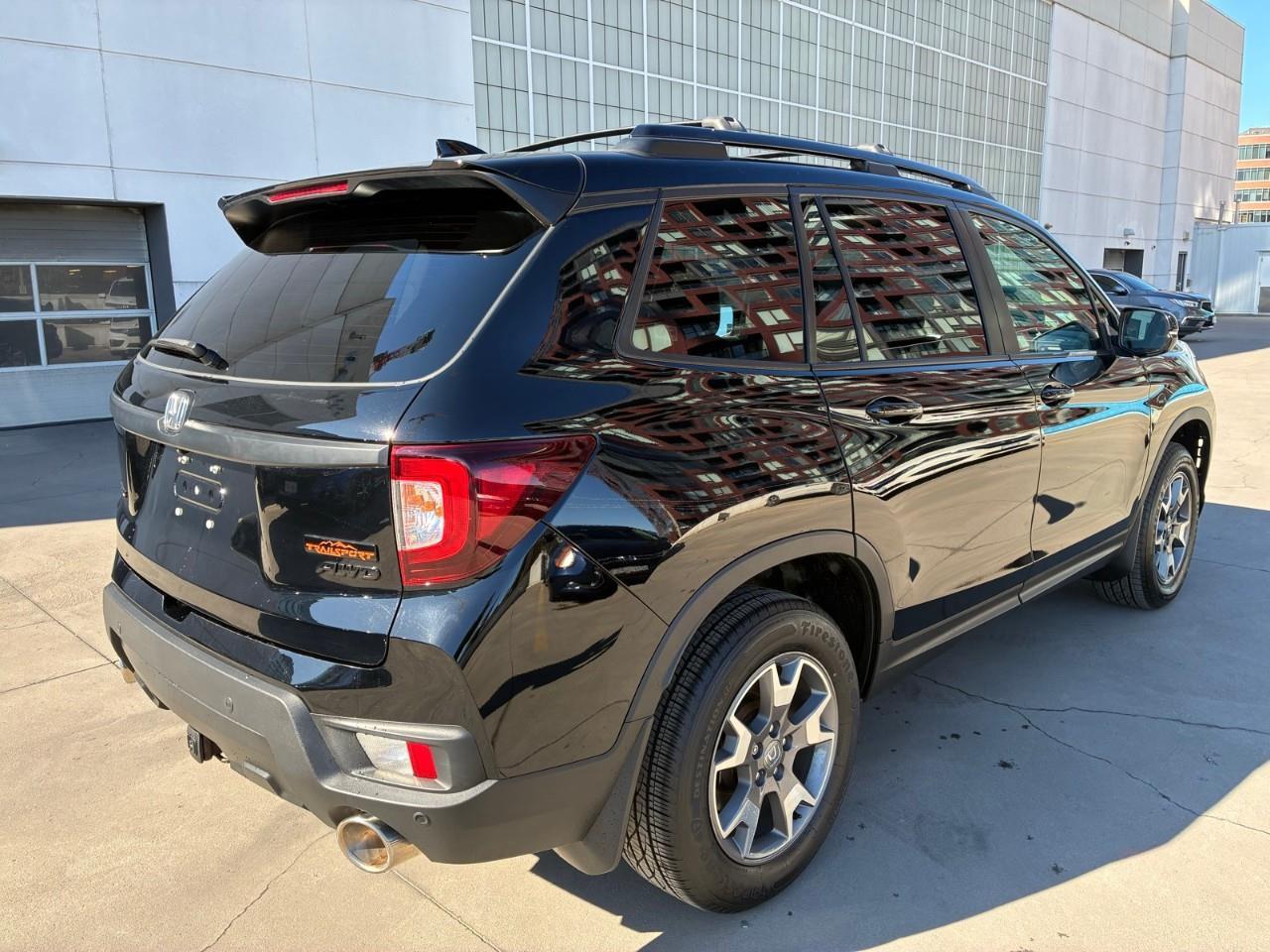 2022 Honda Passport TrailSport 4dr All-Wheel Drive Photo