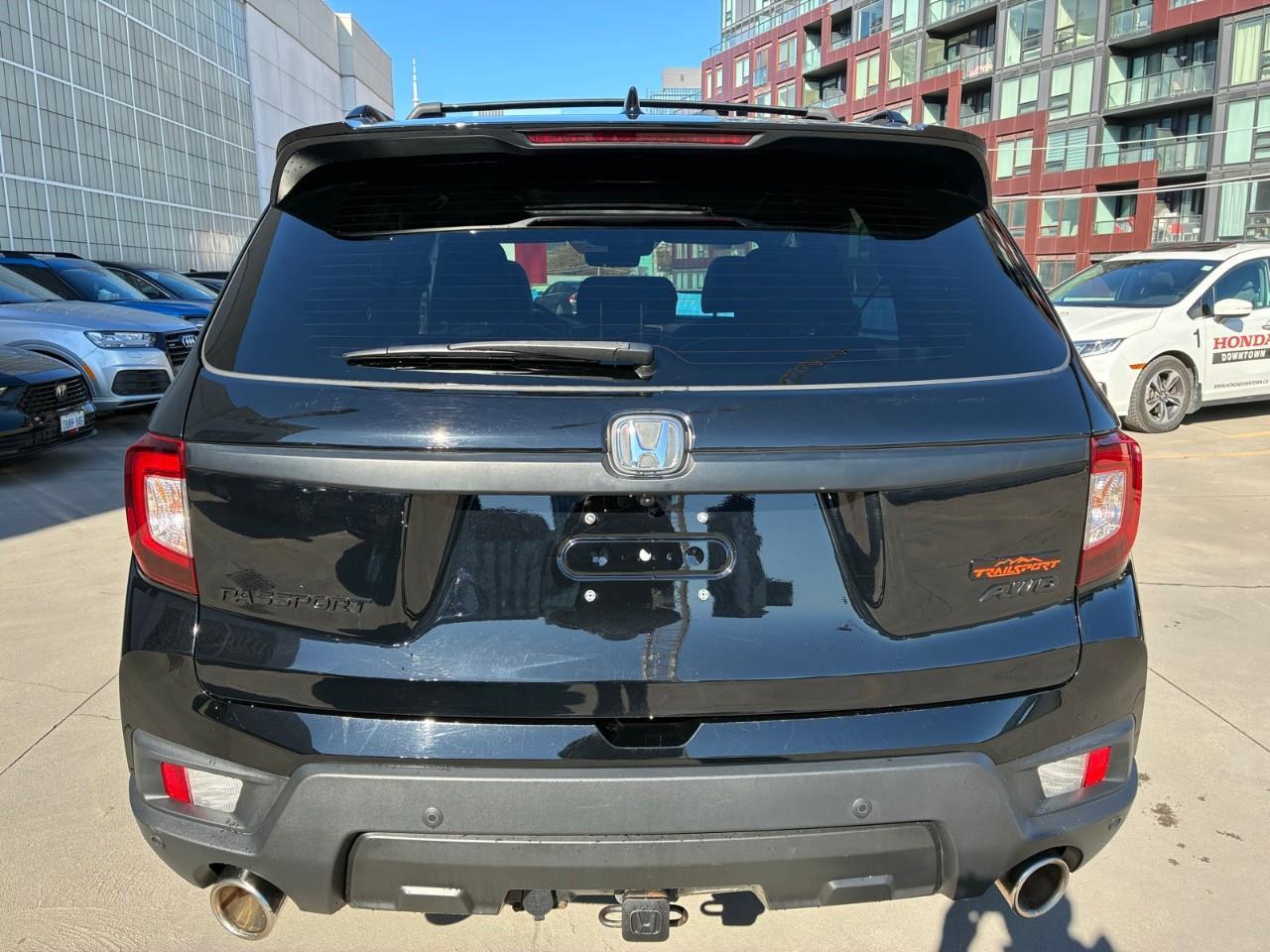 2022 Honda Passport TrailSport 4dr All-Wheel Drive Photo3