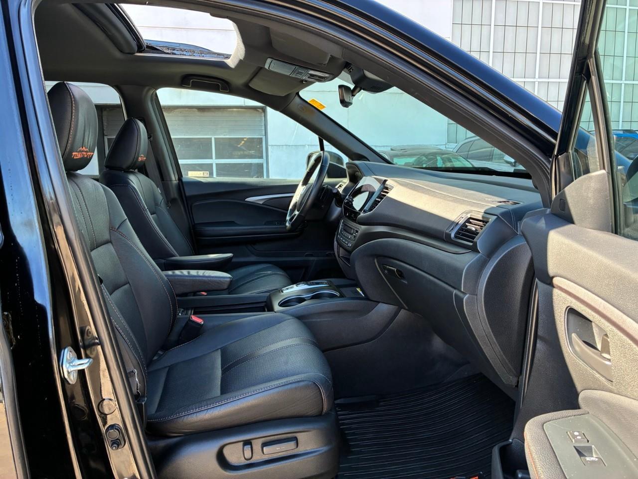 2022 Honda Passport TrailSport 4dr All-Wheel Drive Photo