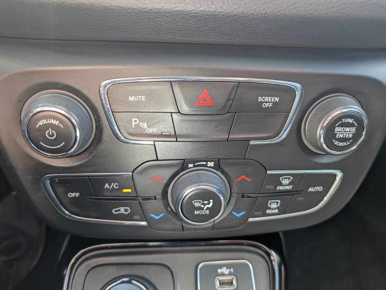 2020 Jeep Compass Limited 4X4 Photo