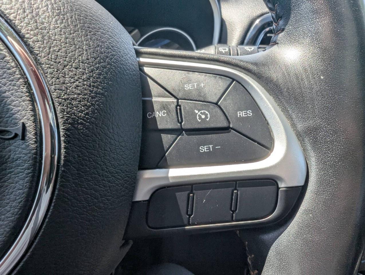2020 Jeep Compass Limited 4X4 Photo