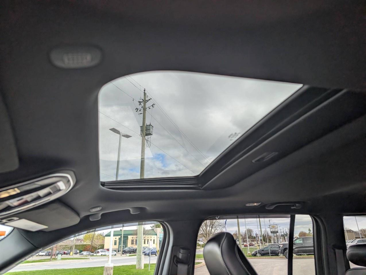 2024 Jeep Grand Cherokee ALTITUDE 4X4 Photo