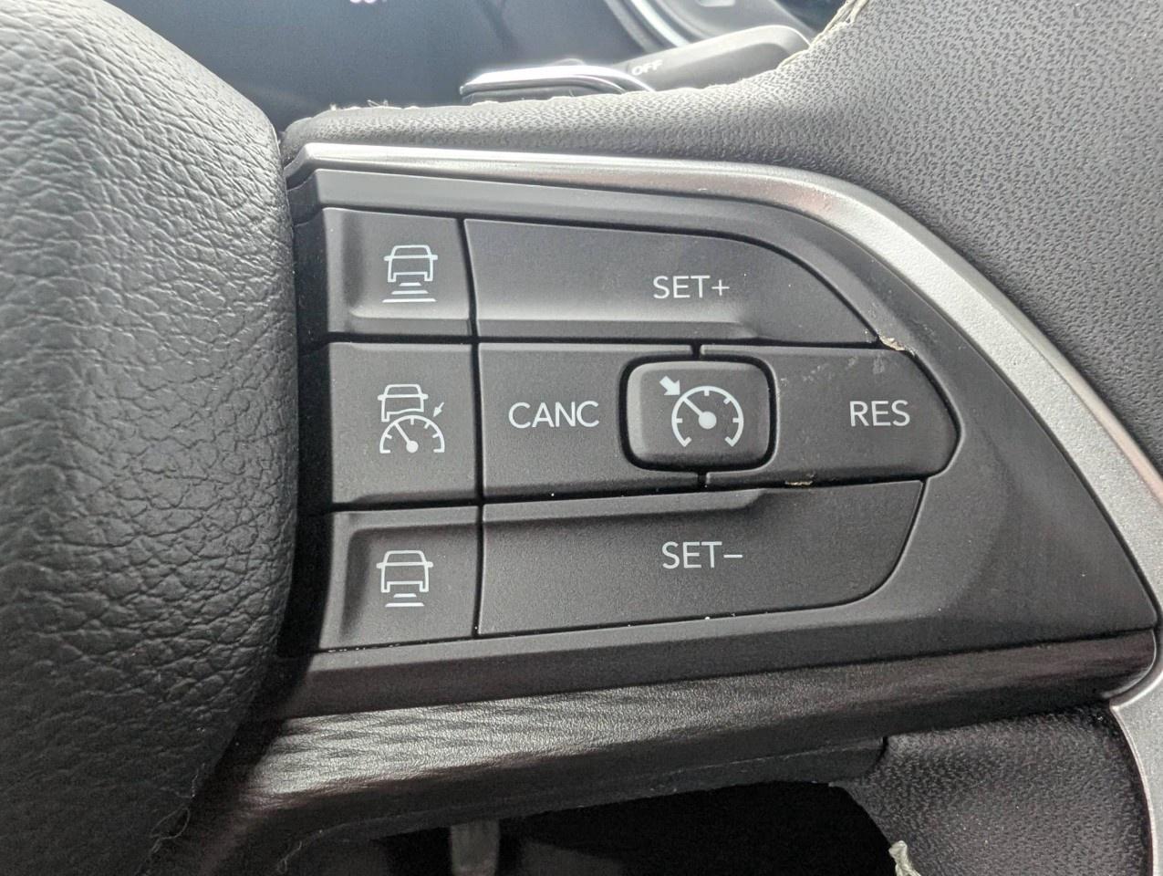 2024 Jeep Grand Cherokee ALTITUDE 4X4 Photo