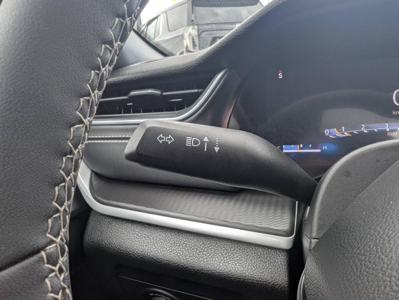2024 Jeep Grand Cherokee ALTITUDE 4X4 Photo