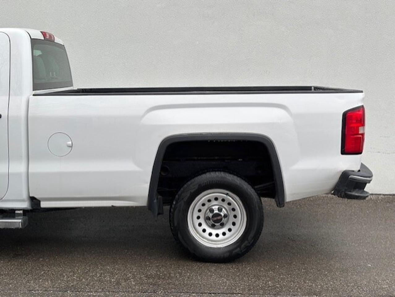 2017 GMC Sierra 1500 V6 REGULAR CAB 8 FOOT LONG BOX-1 OWNER-CERTIFIED! Photo2