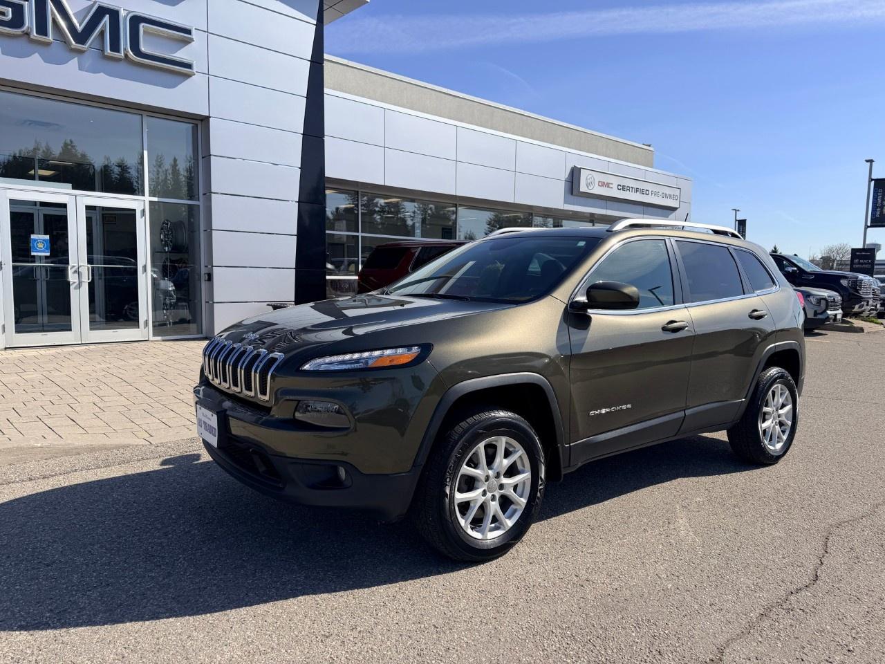 2015 Jeep Cherokee 4WD 4dr North Photo0