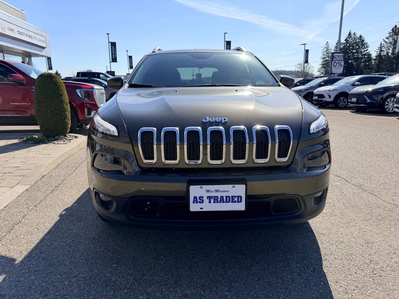 2015 Jeep Cherokee 4WD 4dr North Photo