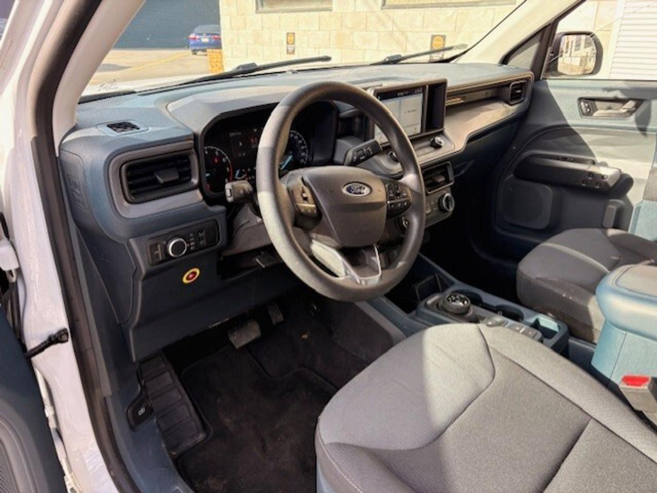 2024 Ford Maverick XL AWD SuperCrew ONLY 33KM-1 OWNER-FACTORY WARR!! Photo