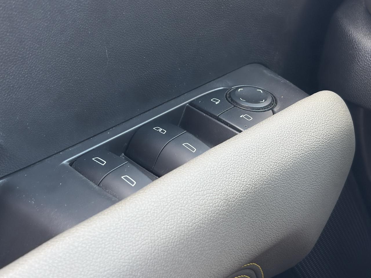 2024 Chevrolet Colorado ZR2 4x4   Sunroof   Leather   Heated/Cooled Seats Photo