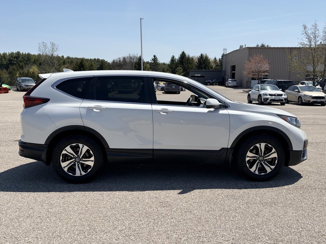 2022 Honda CR-V LX FWD   Heated Seats   CarPlay   Android Auto Photo