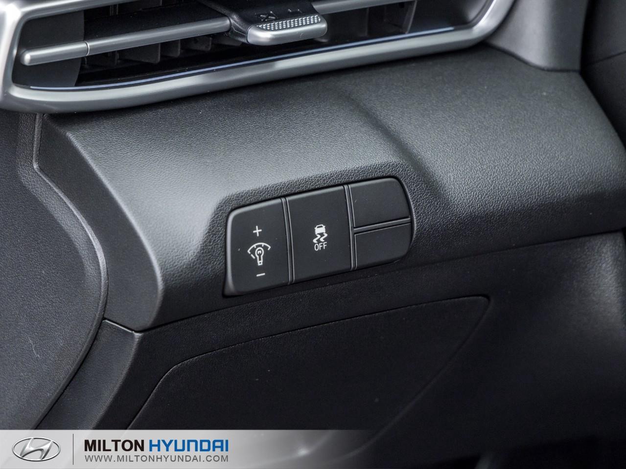 2026 Hyundai Elantra Preferred w/Tech Pkg 4dr Sedan Photo