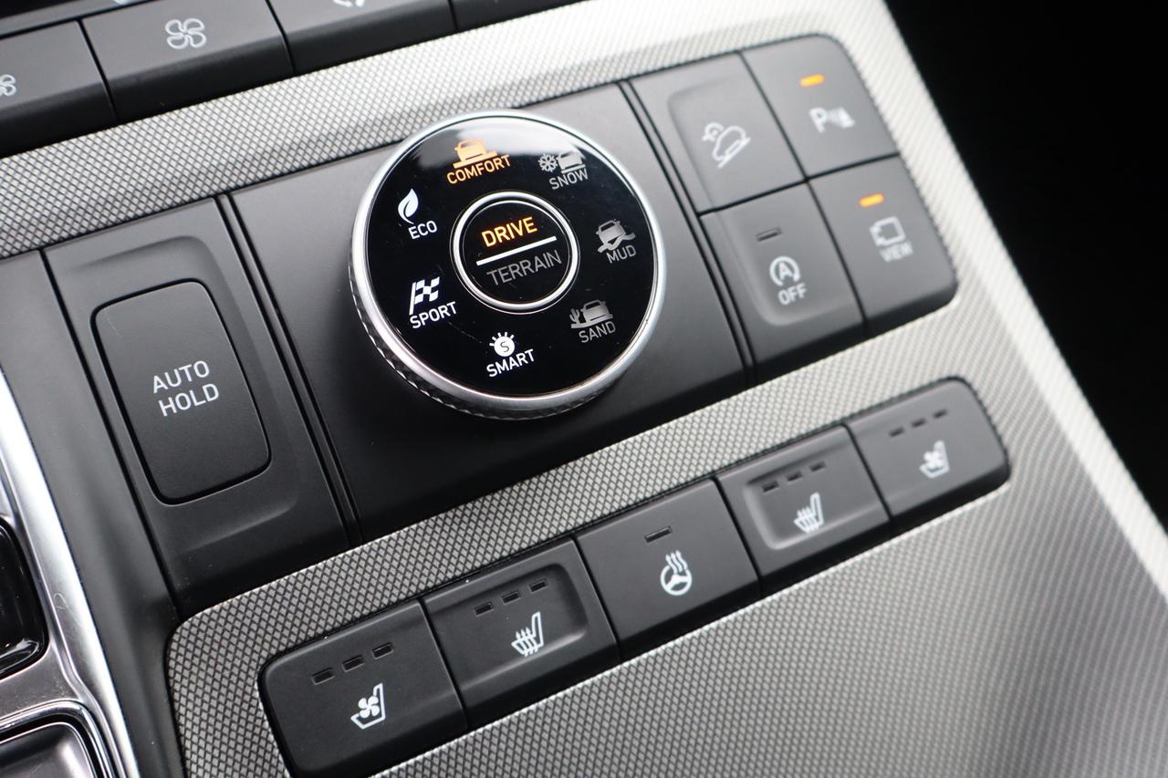 2020 Hyundai PALISADE Ultimate AWD 7 Passenger Photo