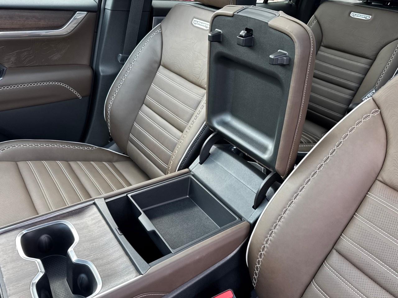 2026 GMC Acadia AWD Denali Ultimate Photo