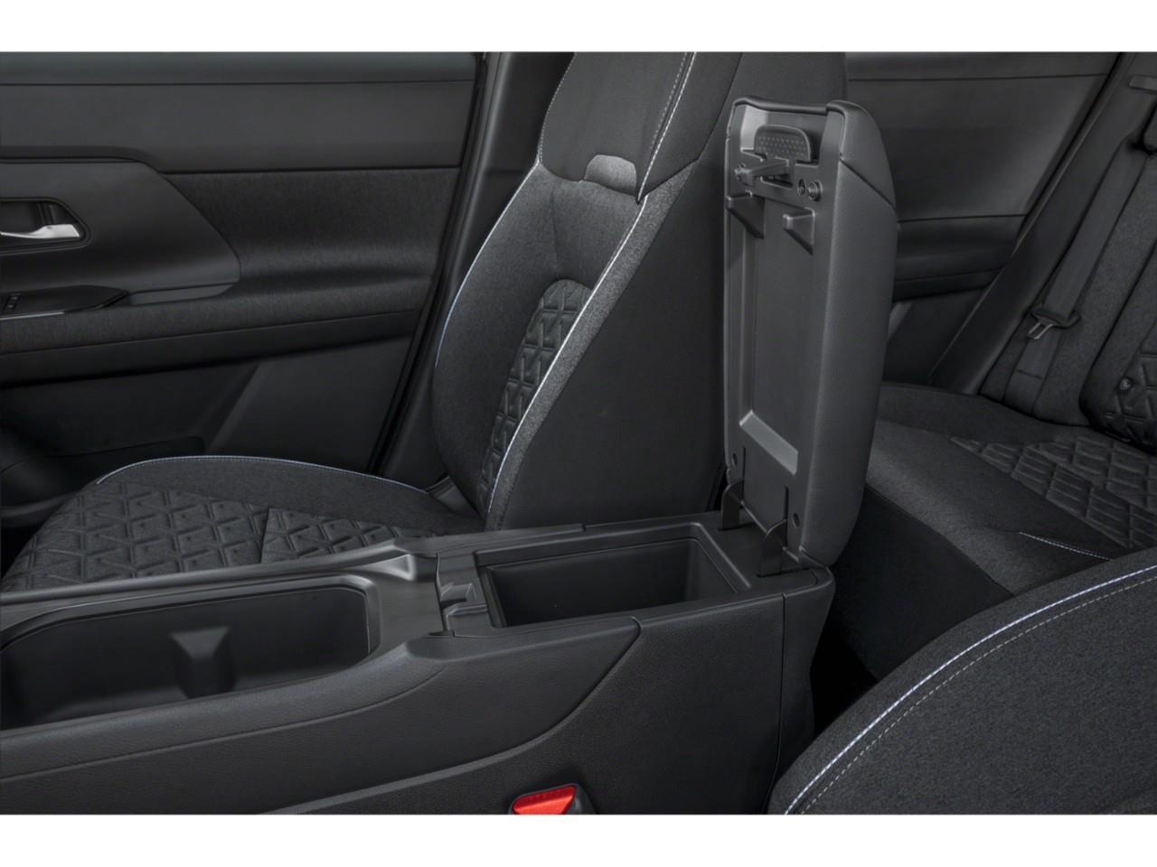 2026 Nissan Kicks SV 4dr Front-Wheel Drive Photo