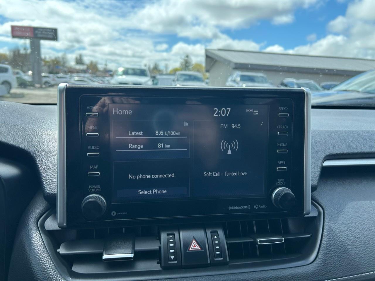 2020 Toyota RAV4 XLE AWD Photo