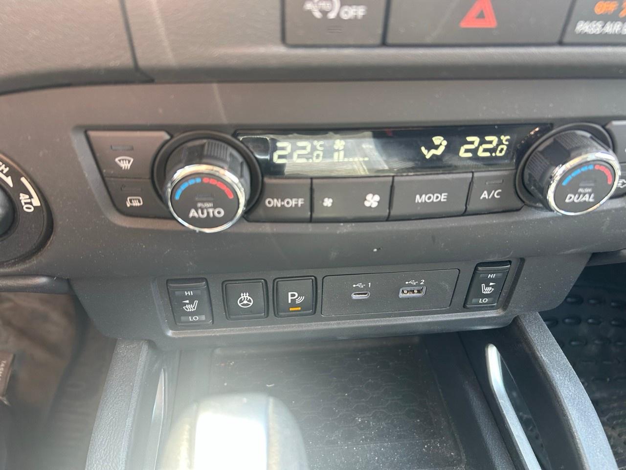 2024 Nissan Frontier Crew Cab 4x4 Long Bed SV Photo