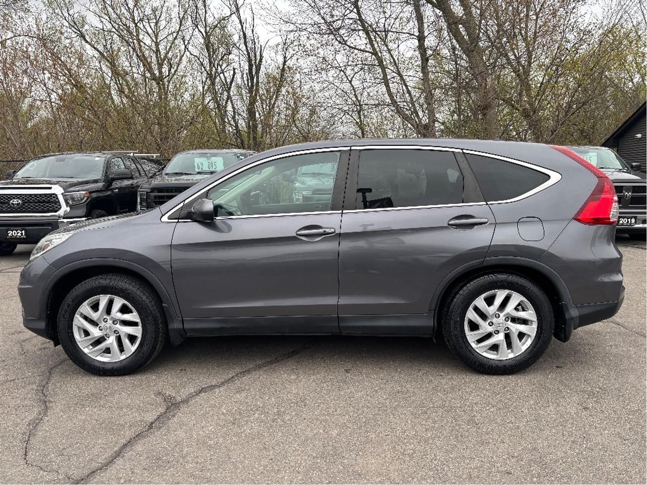 2016 Honda CR-V SE AWD BACKUP CAM HEATED SEATS NO ADMIN FEES Photo