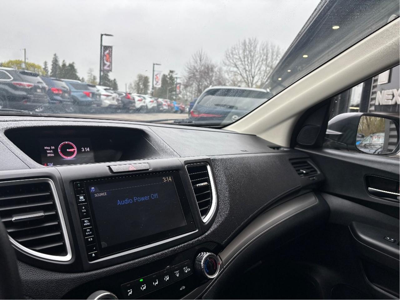 2016 Honda CR-V SE AWD BACKUP CAM HEATED SEATS NO ADMIN FEES Photo