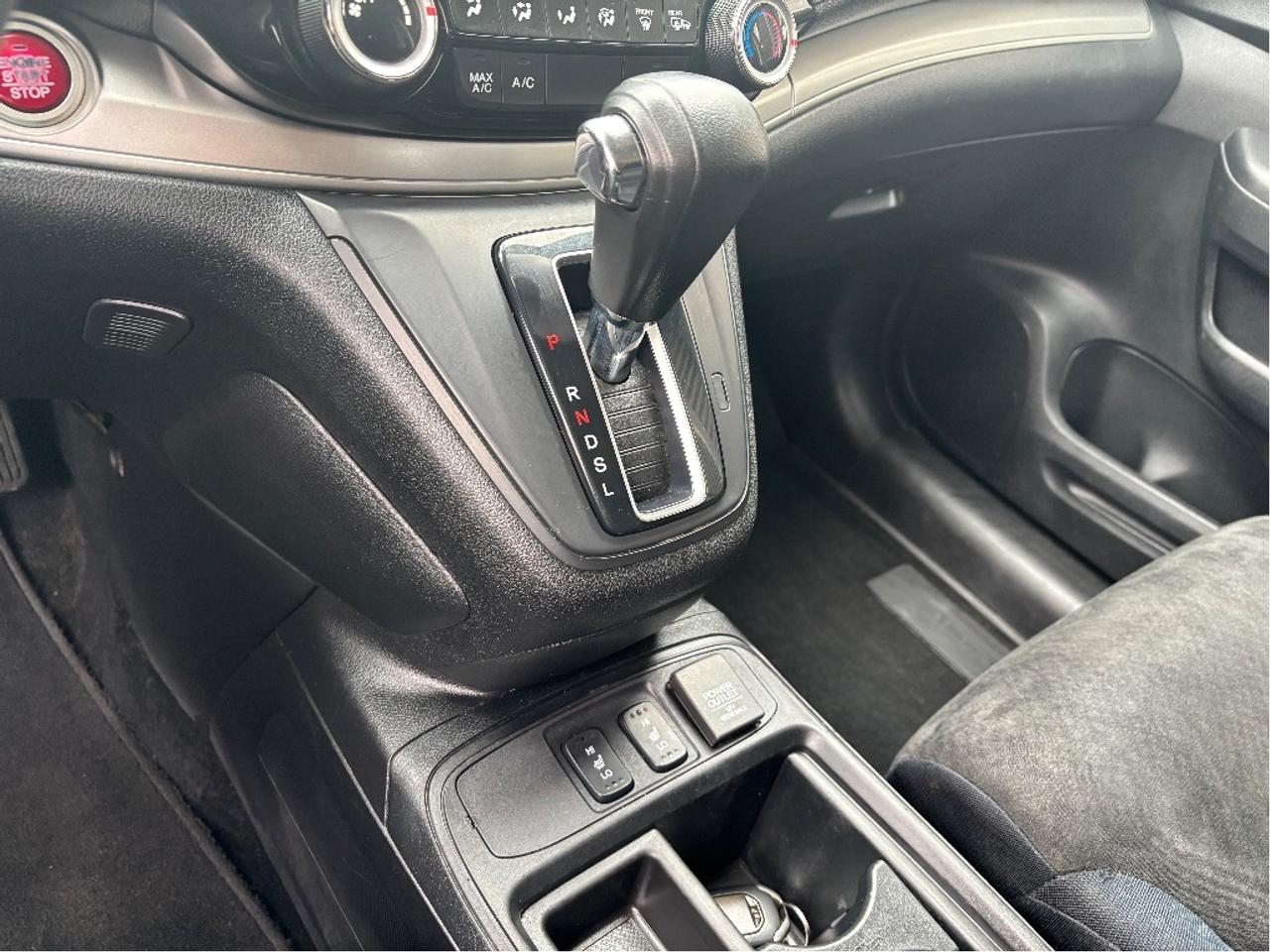 2016 Honda CR-V SE AWD BACKUP CAM HEATED SEATS NO ADMIN FEES Photo