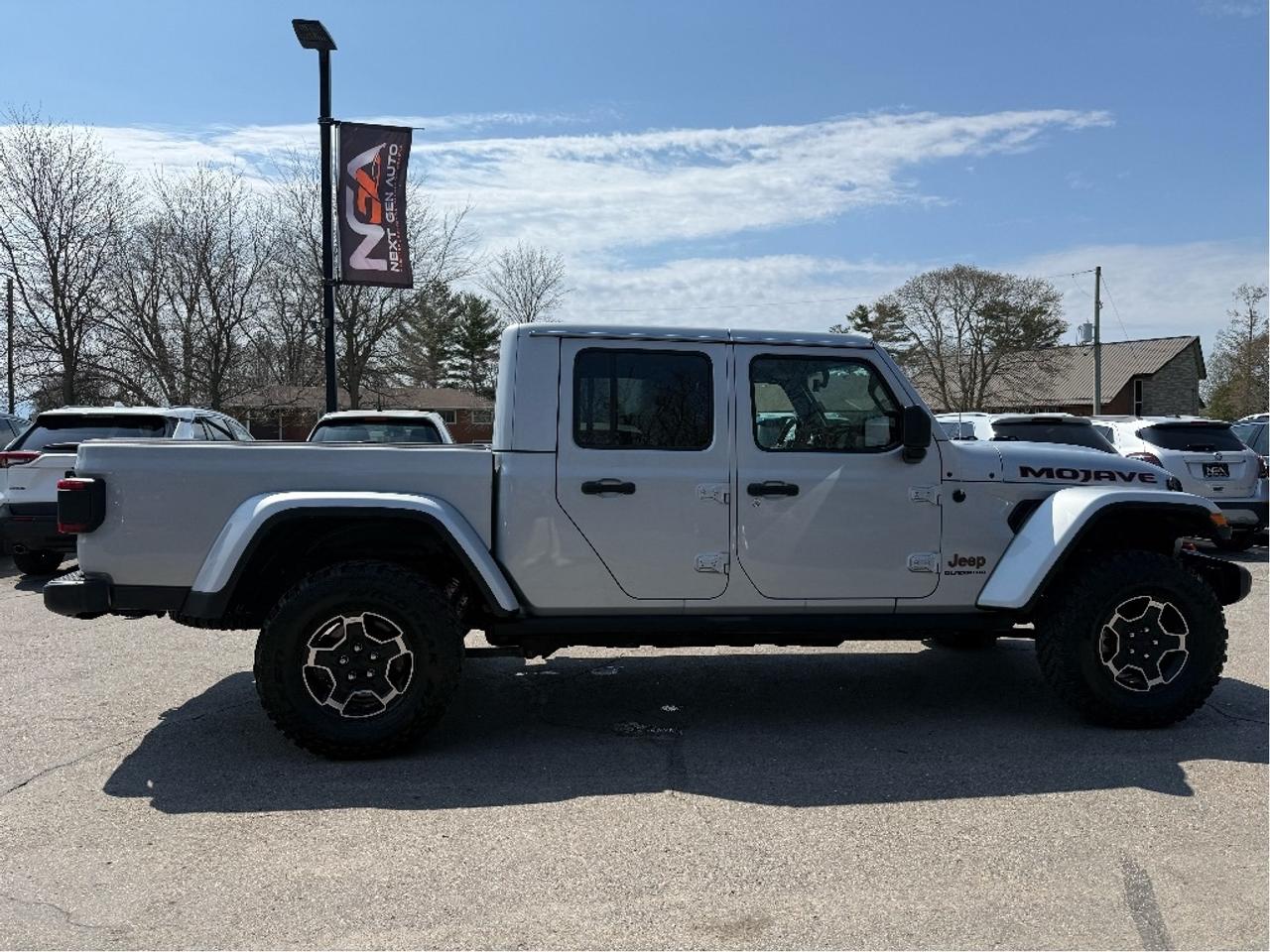 2023 Jeep Gladiator Mojave Photo4