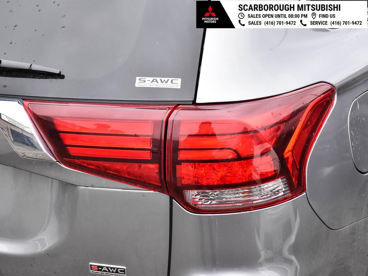 2020 Mitsubishi Outlander PHEV AWD Heated Seats Rear Camera Bluetooth Photo