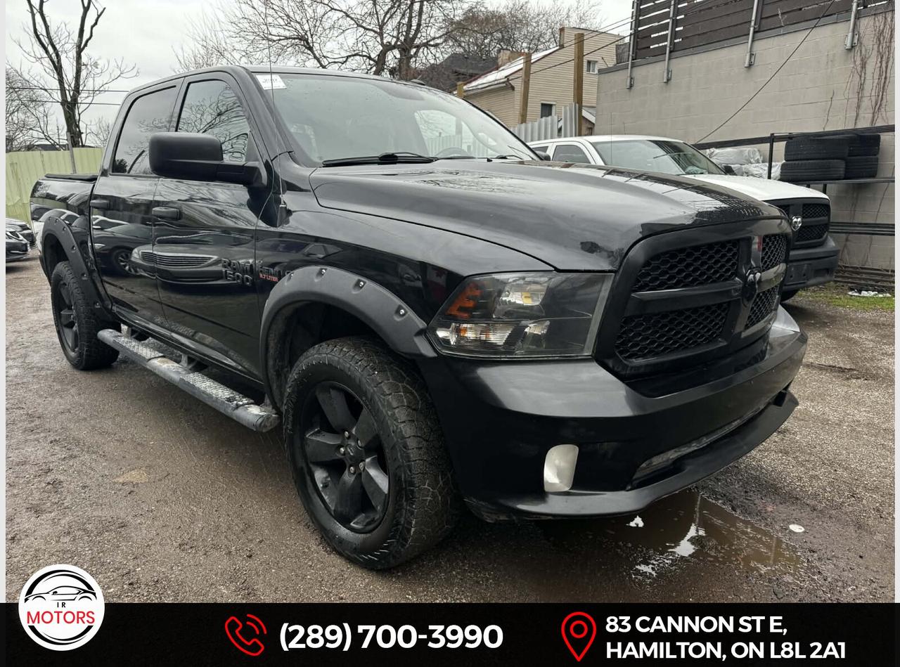 2017 RAM 1500 Express 4x4 Crew Cab - HEMI - No Accidents Tradesman Photo