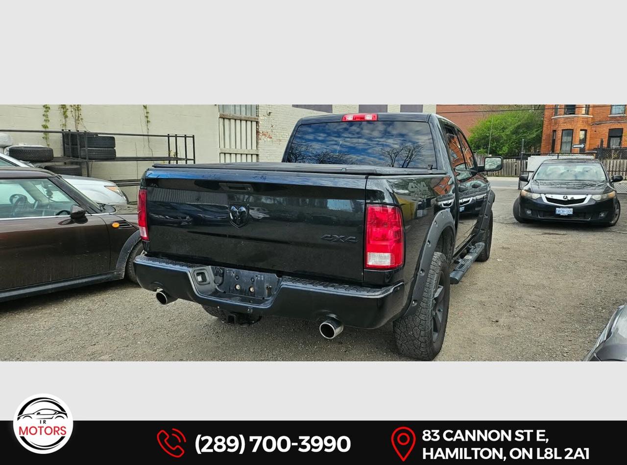 2017 RAM 1500 Express 4x4 Crew Cab - HEMI - No Accidents -  Photo3