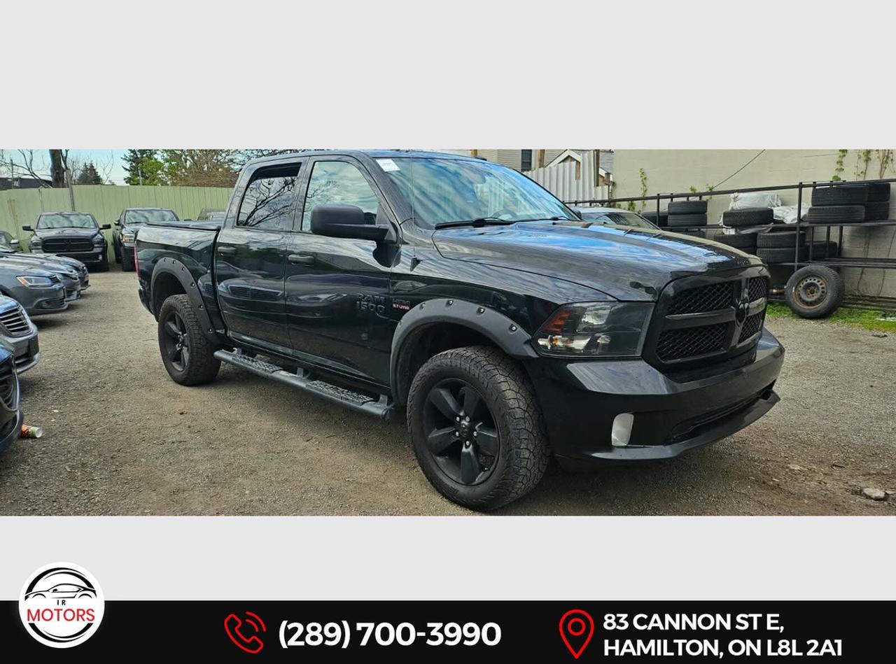 2017 RAM 1500 Express 4x4 Crew Cab - HEMI - No Accidents -  Photo