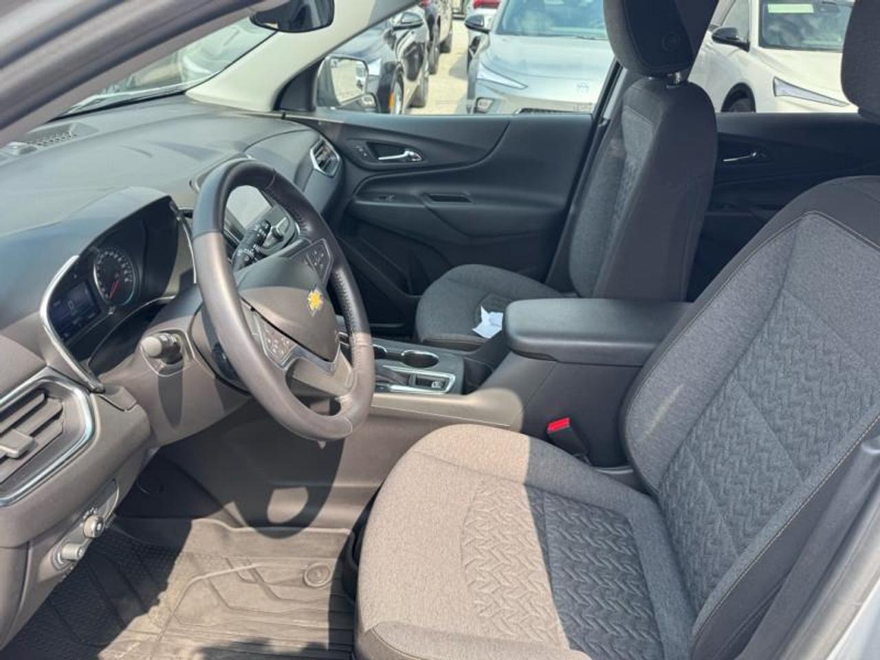 2022 Chevrolet Equinox LT w/1LT All-Wheel Drive Photo