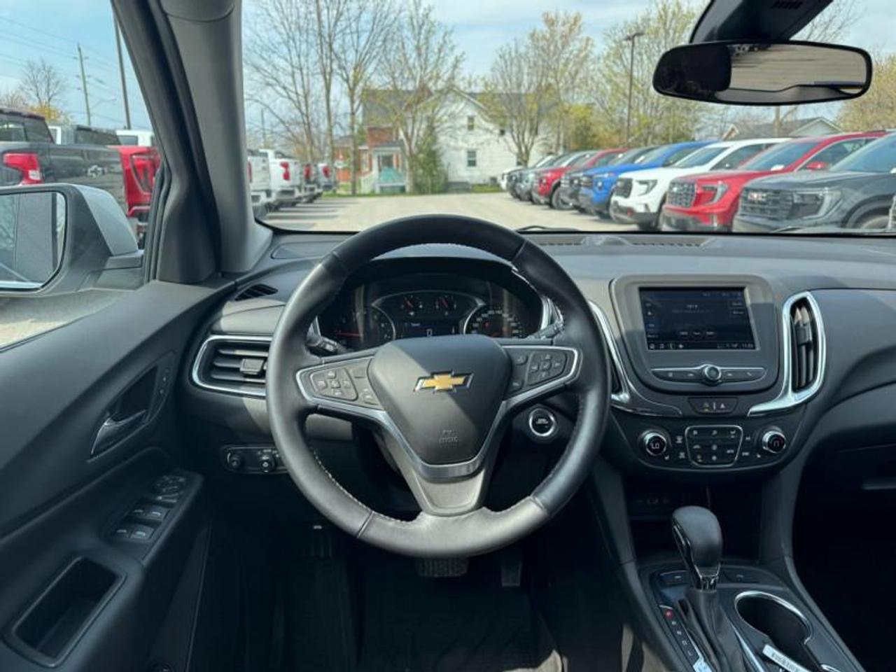 2022 Chevrolet Equinox LT w/1LT All-Wheel Drive Photo