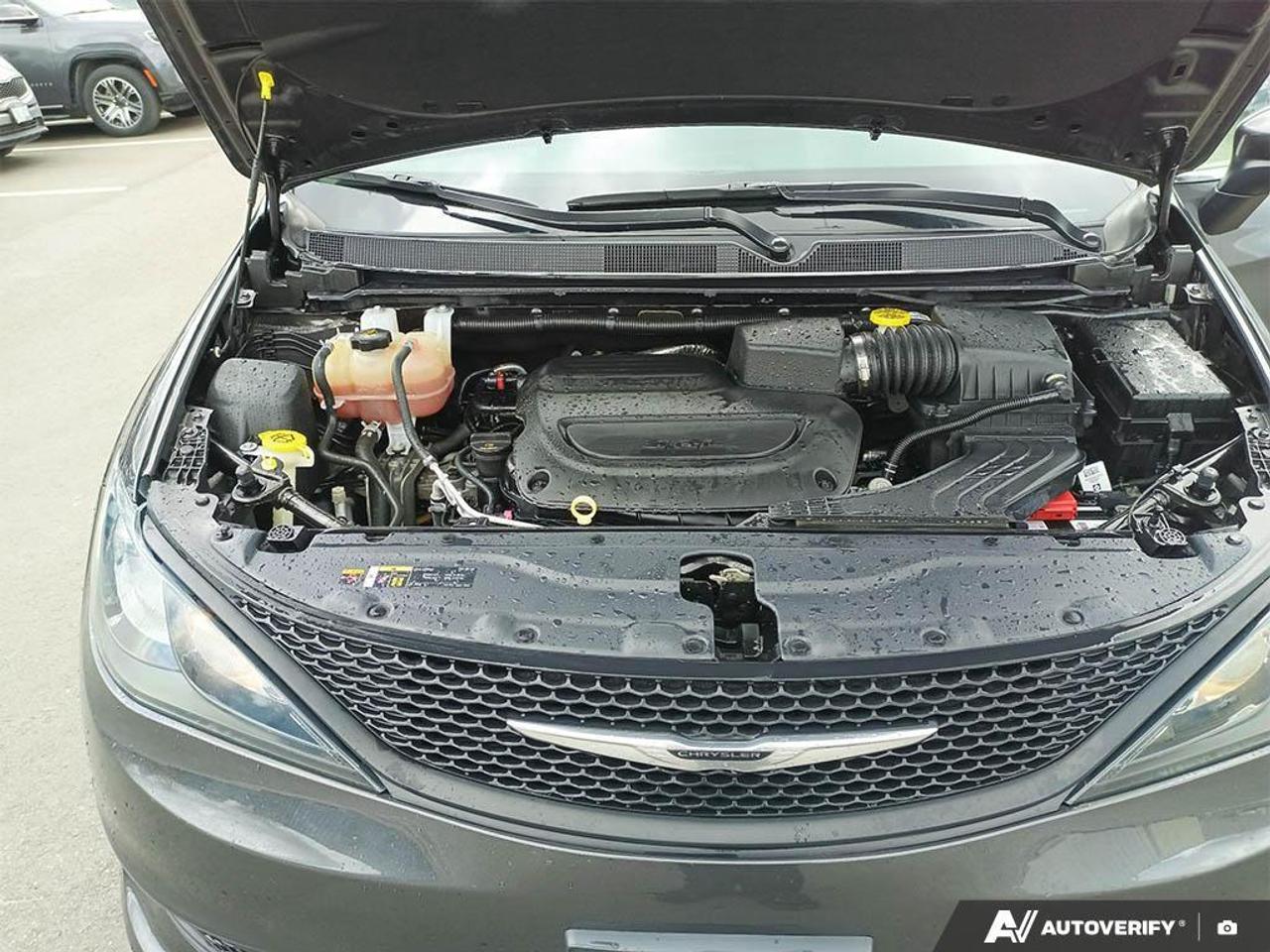 2023 Chrysler Grand Caravan SXT Front-Wheel Drive Passenger Van Photo