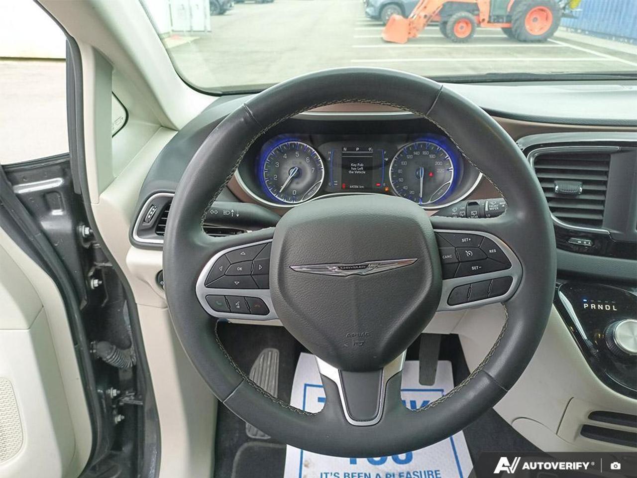 2023 Chrysler Grand Caravan SXT Front-Wheel Drive Passenger Van Photo