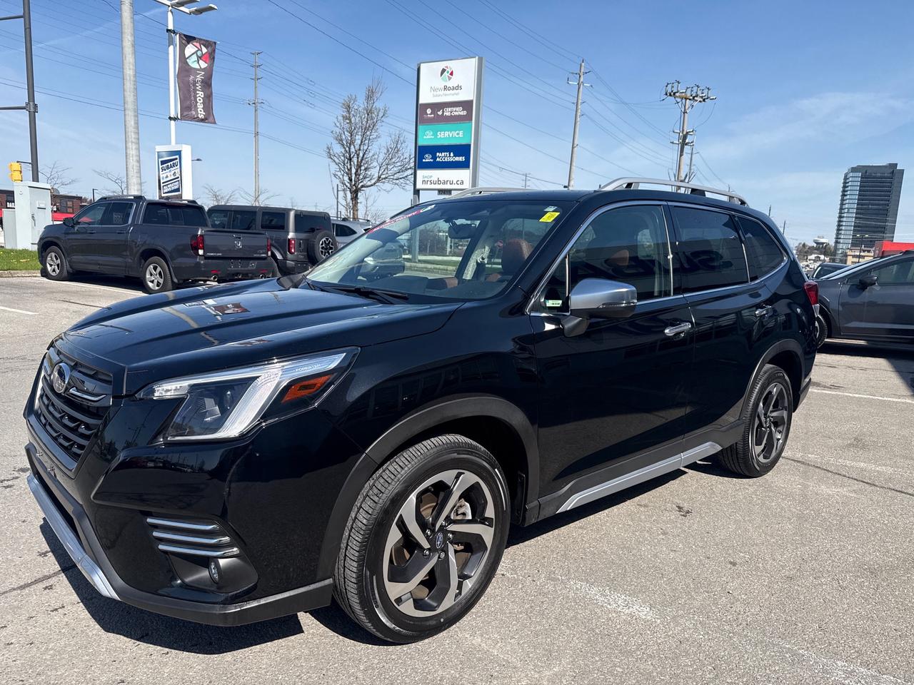 2023 Subaru Forester Premier 4dr All-Wheel Drive Photo3