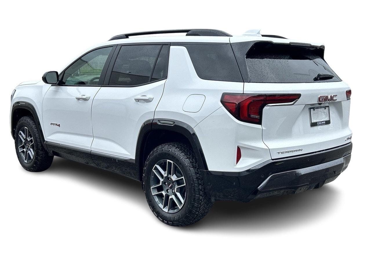 2026 GMC Terrain AT4 Low KMs Panoramic Sunroof Adaptive Cruise Blin Photo