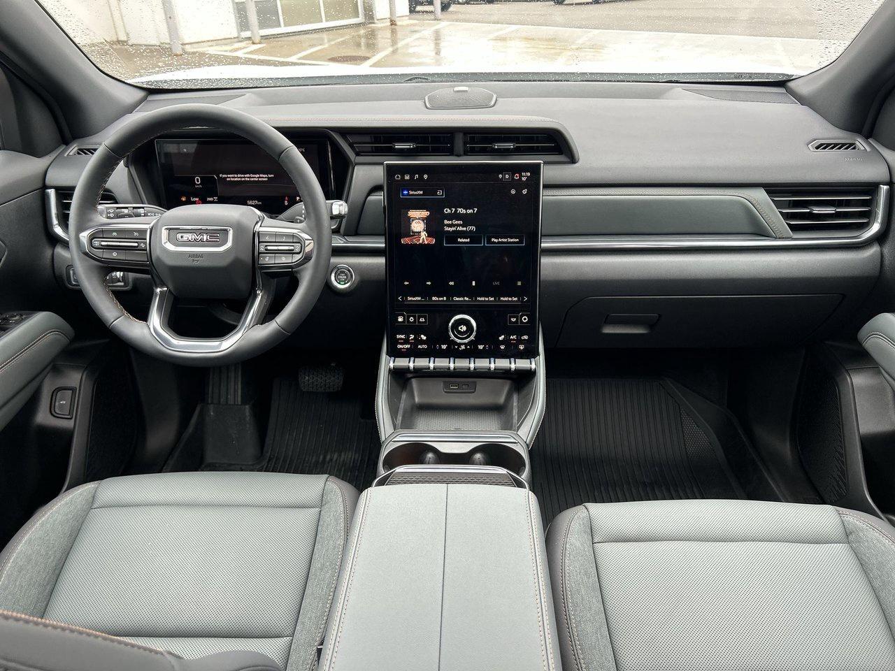 2026 GMC Terrain AT4 Low KMs Panoramic Sunroof Adaptive Cruise Blin Photo