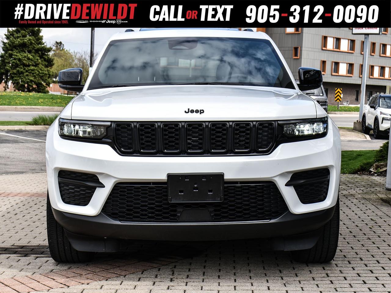 2023 Jeep Grand Cherokee ALTITUDE   POWER SUNROOF   ONE OWNER Photo4