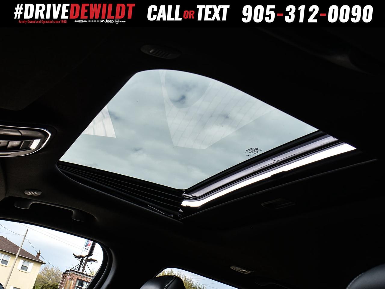 2023 Jeep Grand Cherokee ALTITUDE   POWER SUNROOF   ONE OWNER Photo