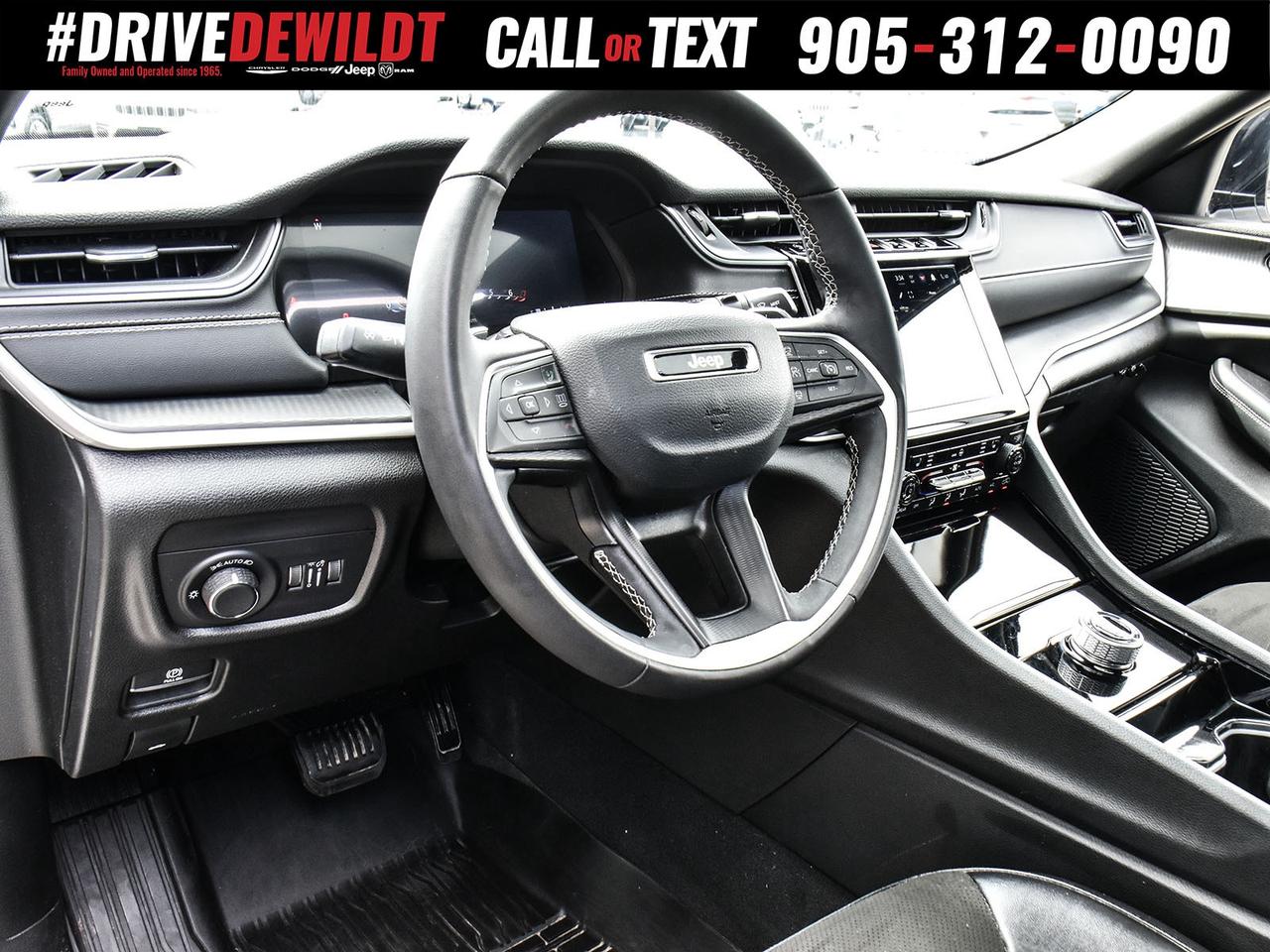 2023 Jeep Grand Cherokee ALTITUDE   POWER SUNROOF   ONE OWNER Photo