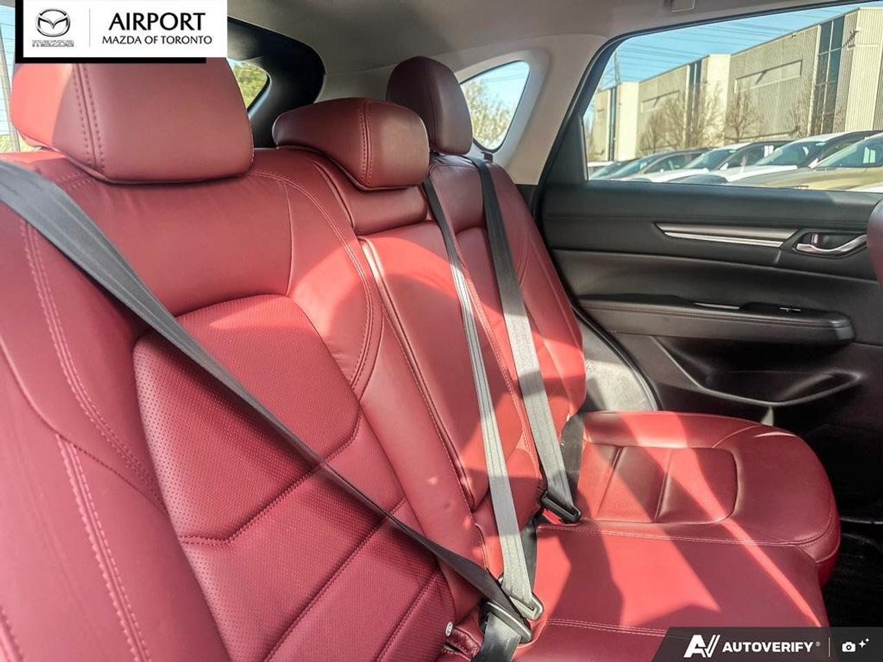 2022 Mazda CX-5 Kuro Edition Photo