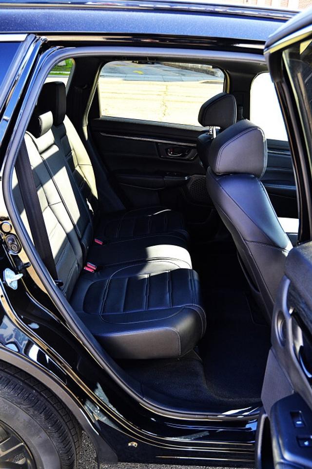 2021 Honda CR-V Touring 4dr AWD - BLACK EDITION Photo