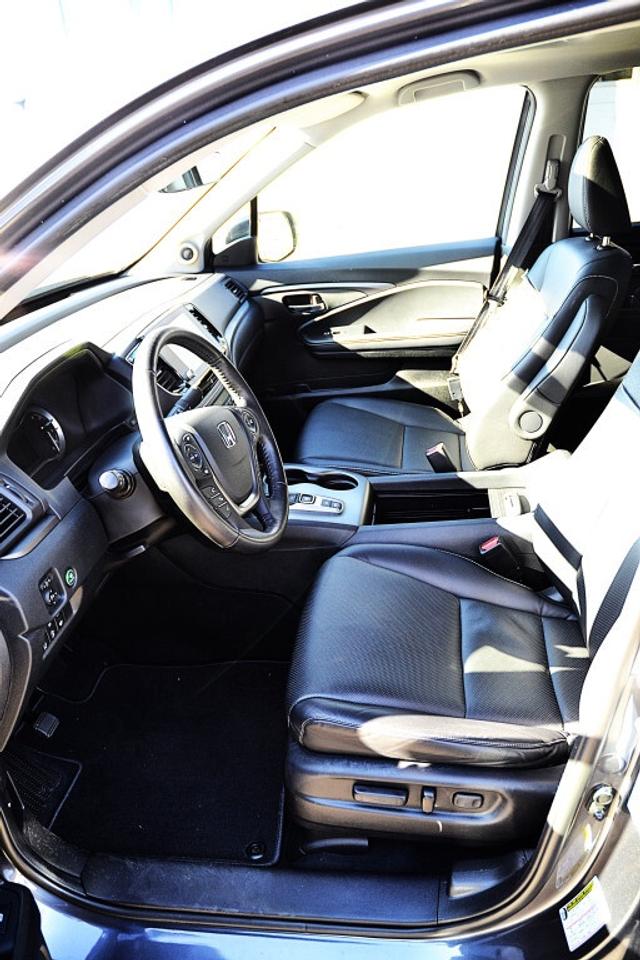 2022 Honda Ridgeline EX-L All-wheel Drive Photo