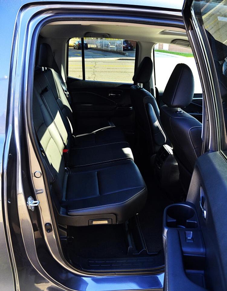 2022 Honda Ridgeline EX-L All-wheel Drive Photo