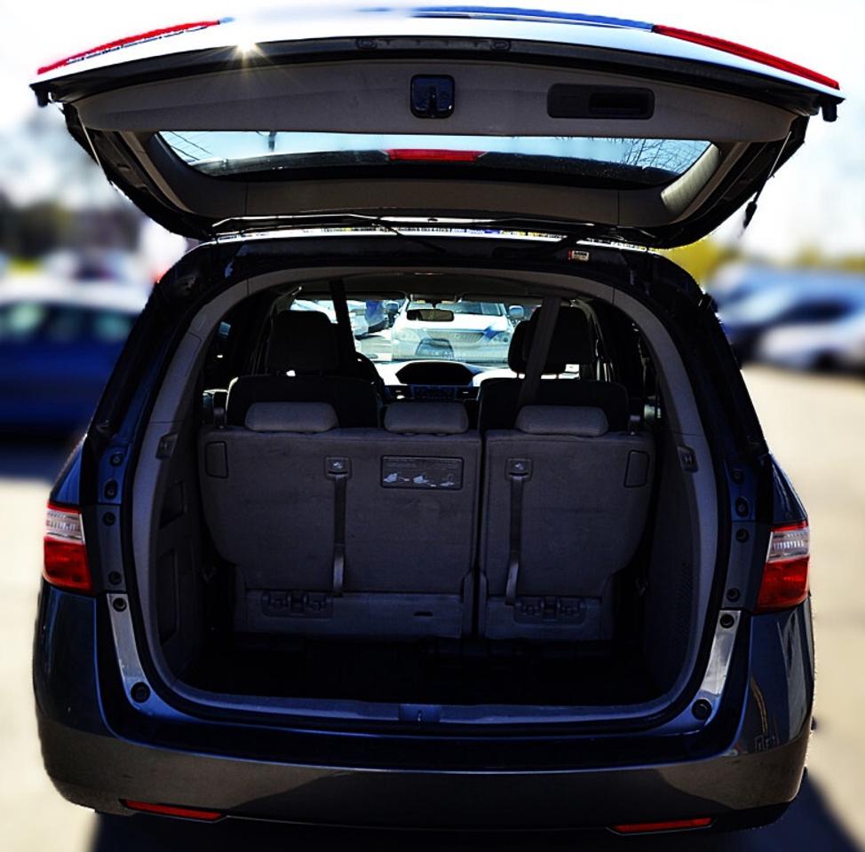 2012 Honda Odyssey EX Passenger Van Automatic Photo