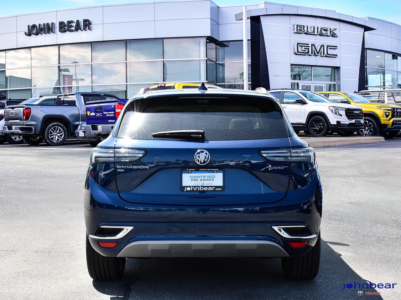 2022 Buick Envision Avenir Photo