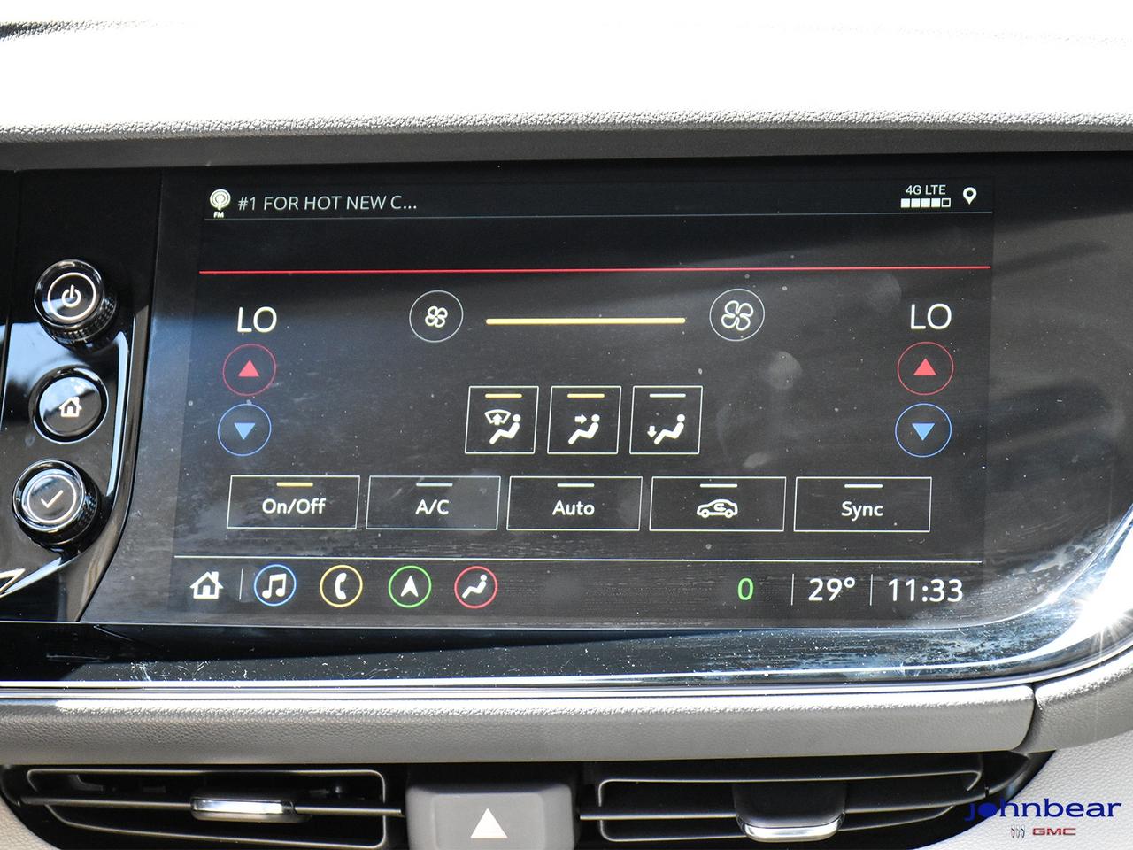 2022 Buick Envision Avenir Photo