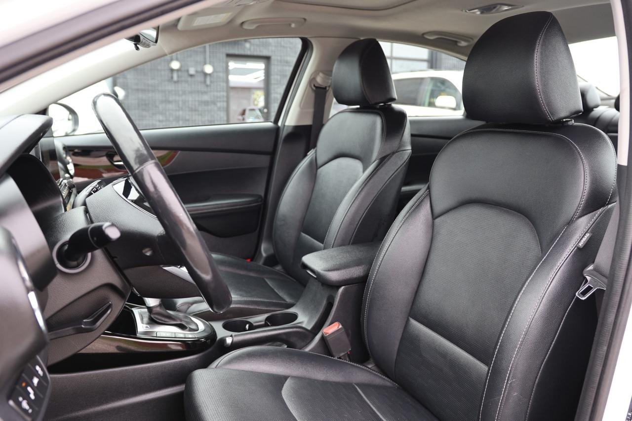 2020 Kia Forte EX/NAV/ADAPT CRUISE/BCAM/BLIS/LANE ASSIST/LEATHER/ Photo