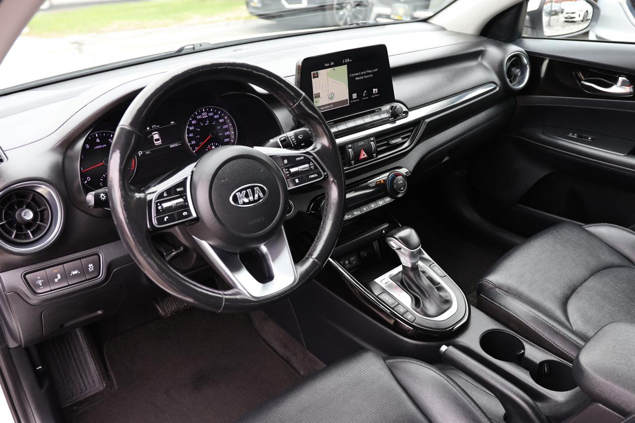 2020 Kia Forte EX/NAV/ADAPT CRUISE/BCAM/BLIS/LANE ASSIST/LEATHER/ Photo