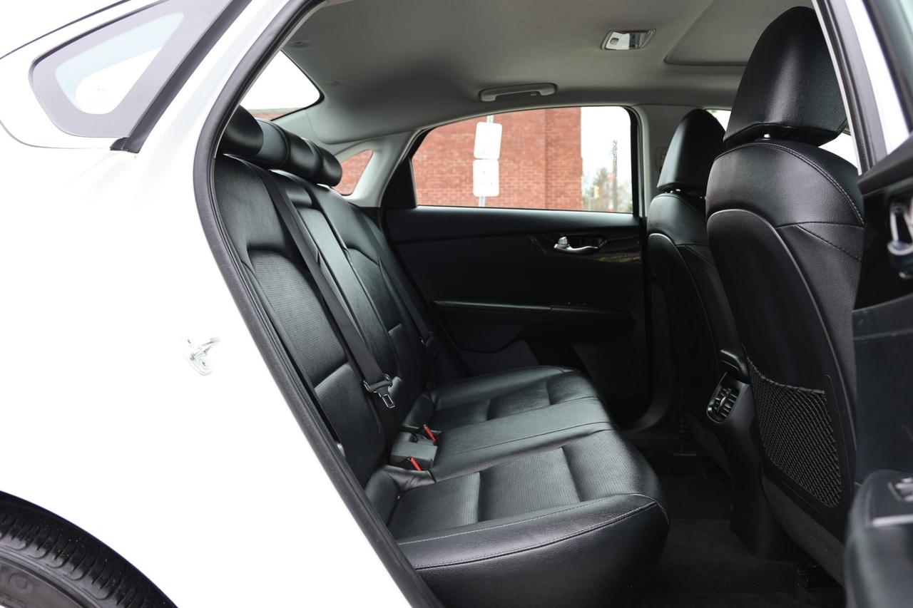 2020 Kia Forte EX/NAV/ADAPT CRUISE/BCAM/BLIS/LANE ASSIST/LEATHER/ Photo