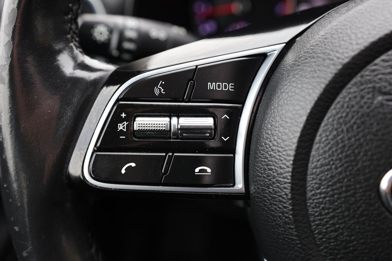 2020 Kia Forte EX/NAV/ADAPT CRUISE/BCAM/BLIS/LANE ASSIST/LEATHER/ Photo