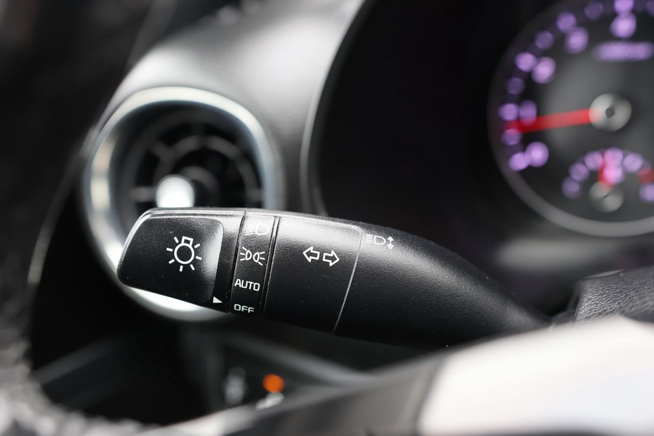 2020 Kia Forte EX/NAV/ADAPT CRUISE/BCAM/BLIS/LANE ASSIST/LEATHER/ Photo